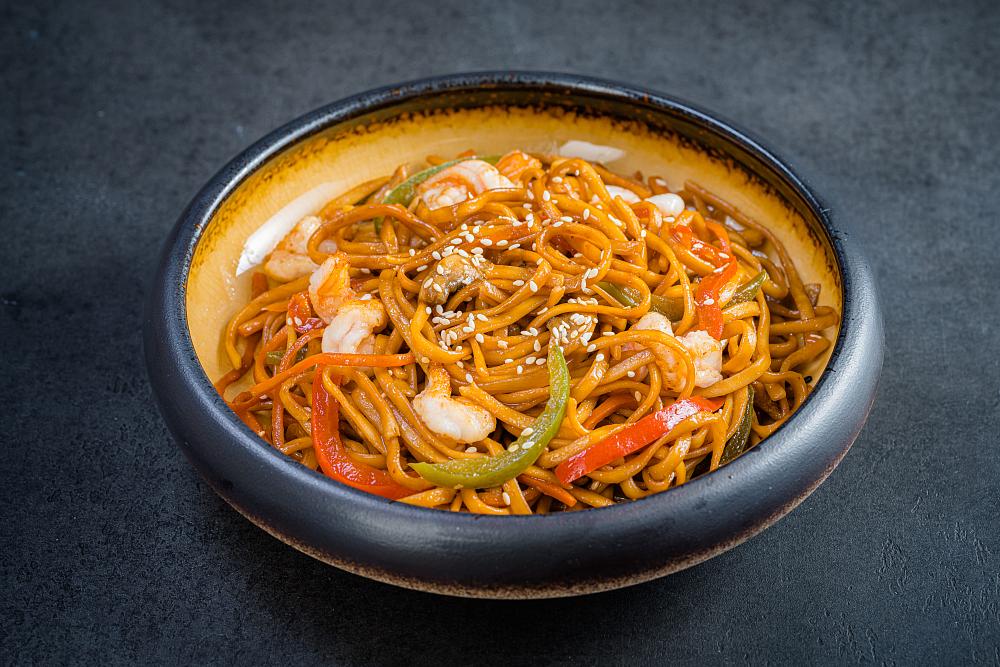 Лапша удон с креветками