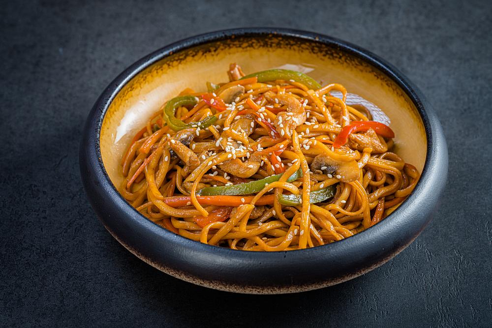 Лапша удон с курицей